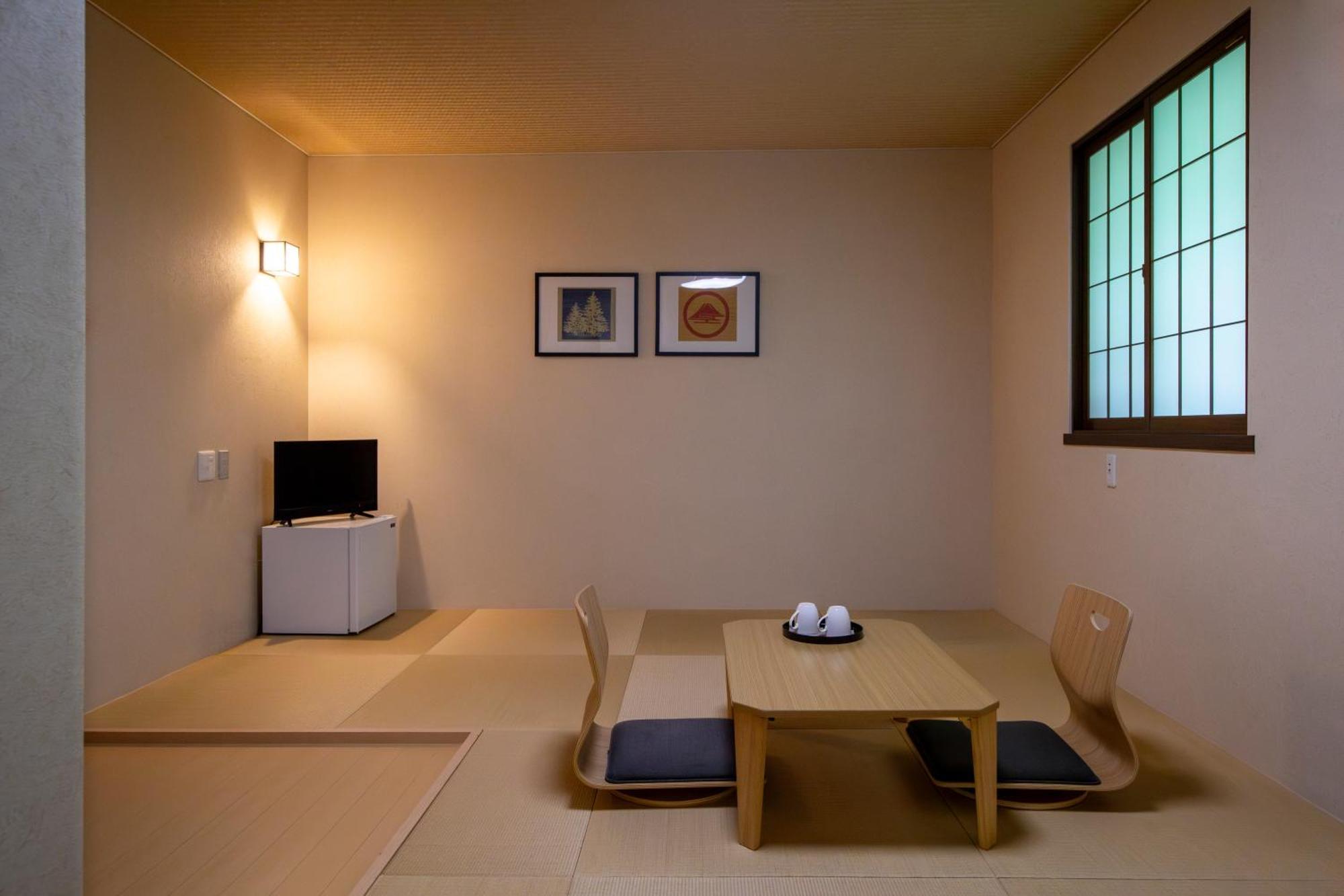 פוג'יושידה Fujiyama Inn Conifer מראה חיצוני תמונה