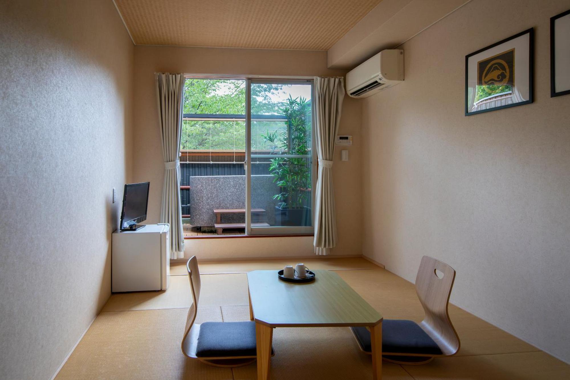 פוג'יושידה Fujiyama Inn Conifer מראה חיצוני תמונה