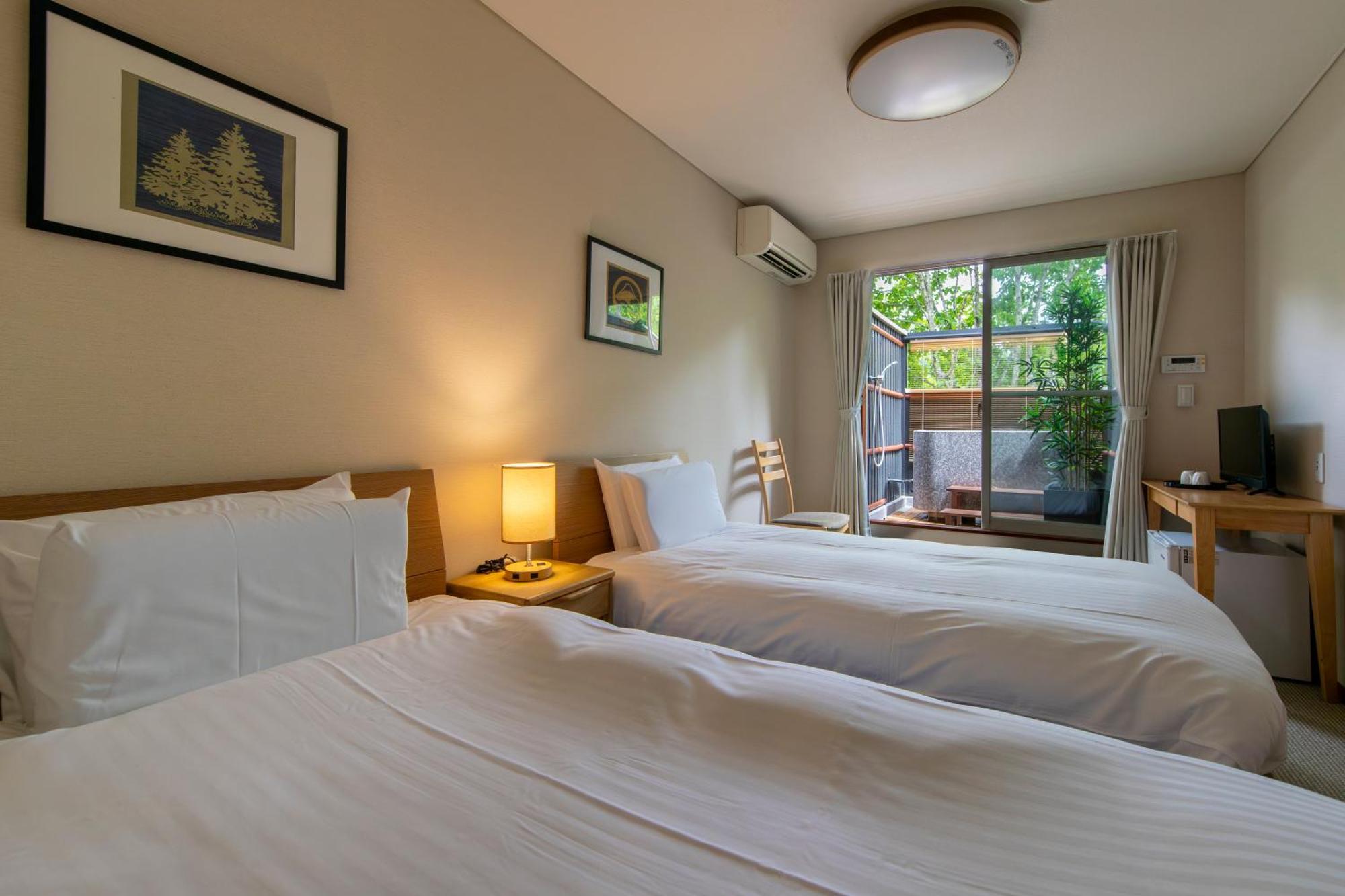 פוג'יושידה Fujiyama Inn Conifer מראה חיצוני תמונה